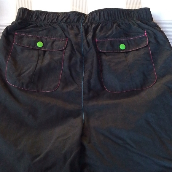 Curves Cargo Pants - Picture 6 of 12
